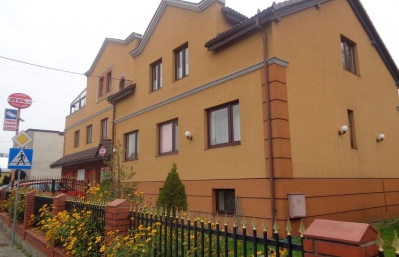 Noclegi Viva Mszczonów Exterior foto